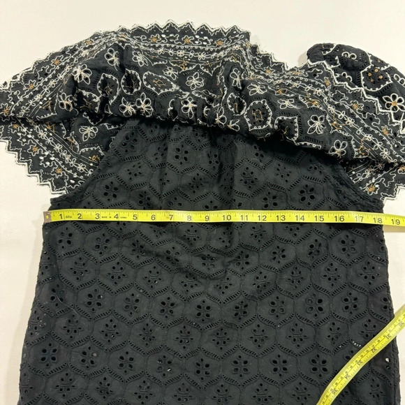 Hemant Nandita Marva Off Shoulder Eyelet Top Black - Picture 6 of 7